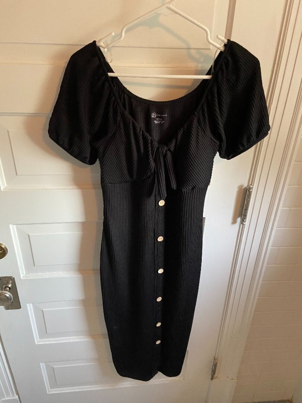 No Boundaries Women's Ribbed Midi Dress – Size M (7–9)